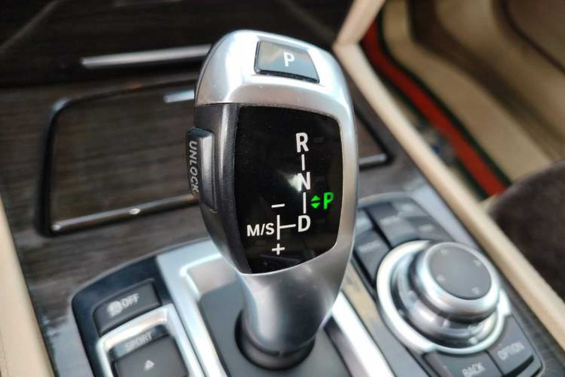 Used BMW 7 Series 2009 740Li Luxury Model Gear Lever
