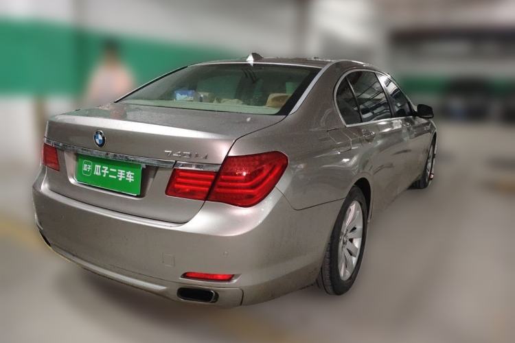 Used BMW 7 Series 2009 740Li Leading Model Rear Right 45 Deg