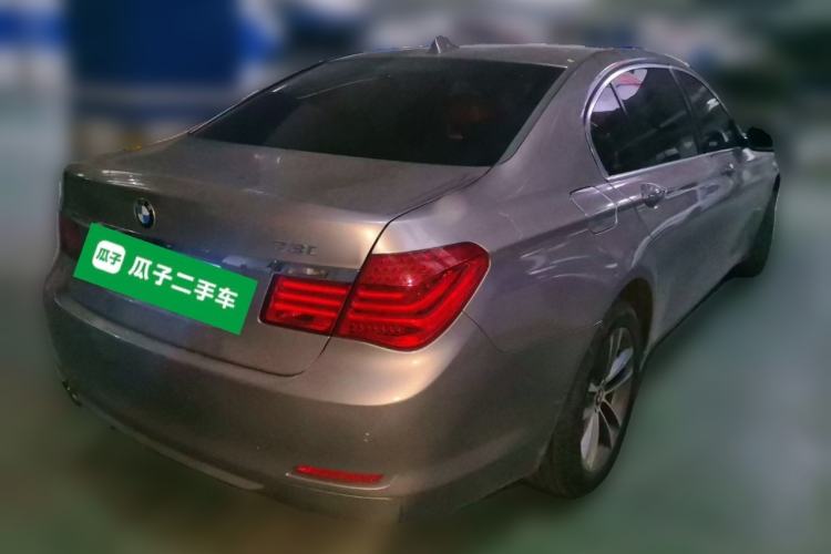 Used BMW 7 Series 2009 730Li Luxury Model Rear Right 45 Deg