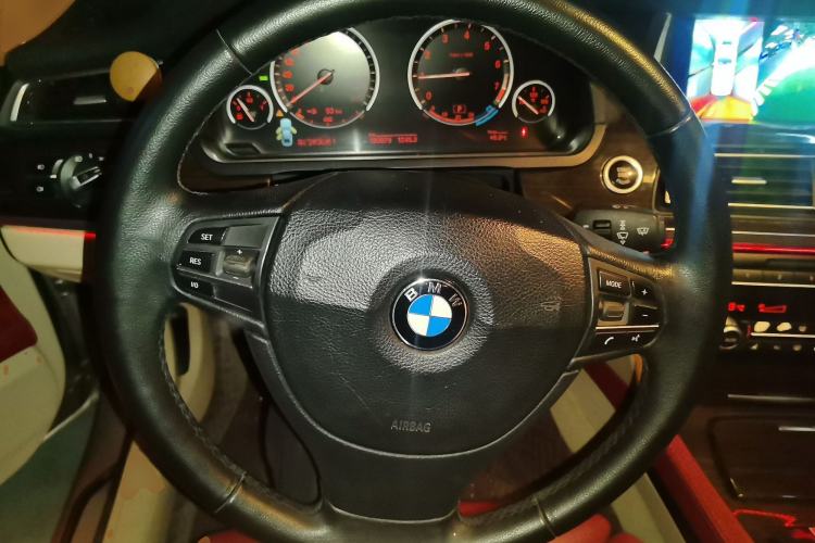 Used BMW 7 Series 2009 730Li Luxury Model Steering Wheel