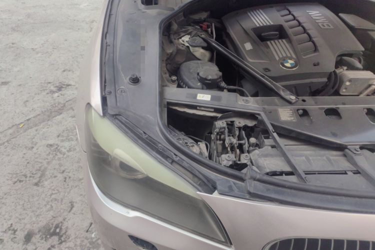 Used BMW 7 Series 2009 730Li Luxury Model Engine Bay Right