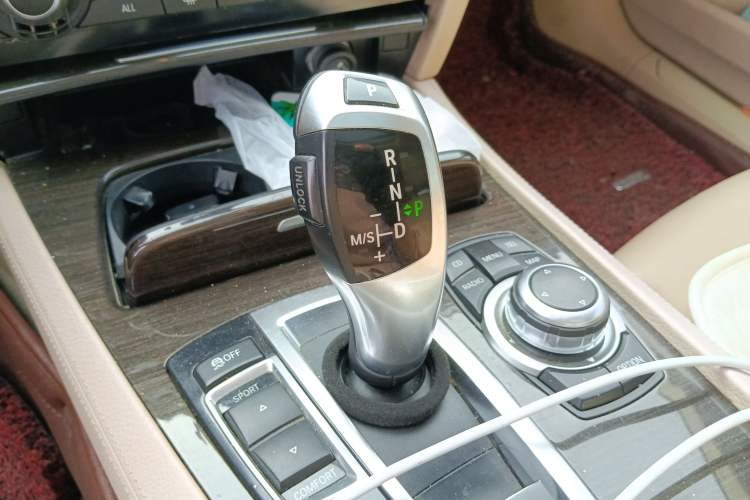 Used BMW 7 Series 2009 730Li Leading Model Gear Lever
