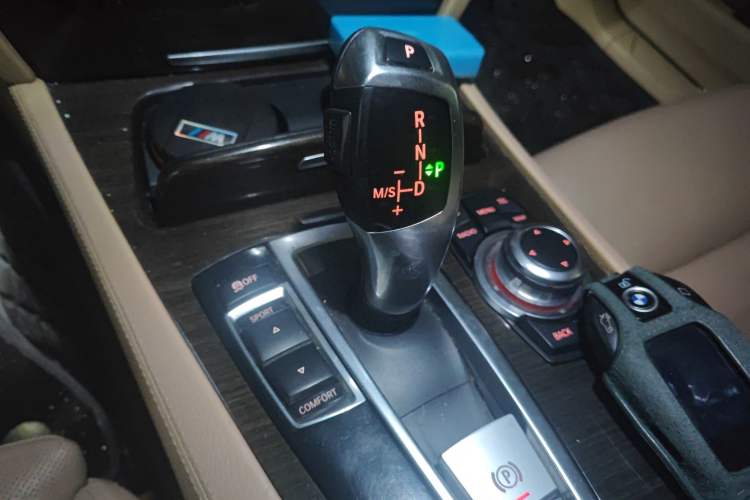 Used BMW 7 Series 2009 730Li Luxury Model Gear Lever