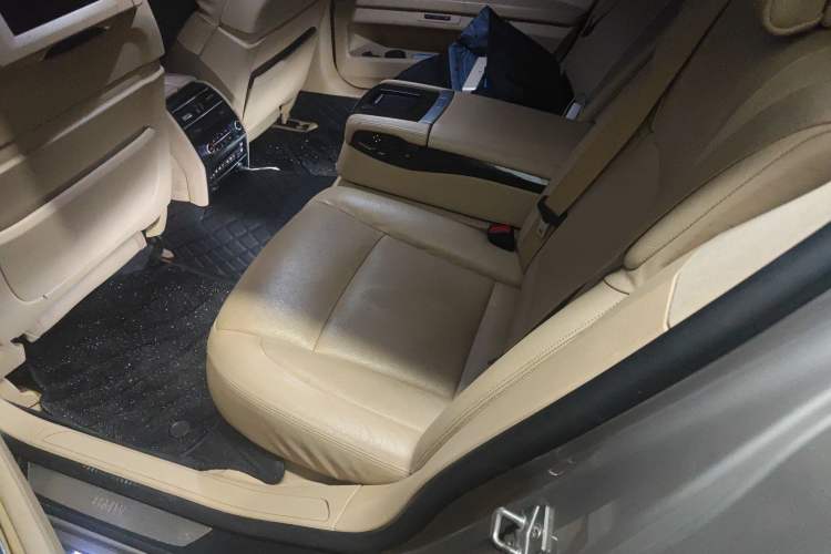 Used BMW 7 Series 2009 730Li Luxury Model Left Rear Seat