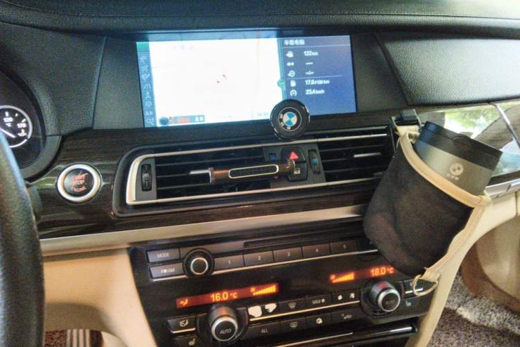 Used BMW 7 Series 2009 740Li Leading Model Audio And AC Panel