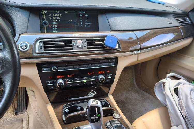 Used BMW 7 Series 2009 730Li Leading Model Audio And AC Panel