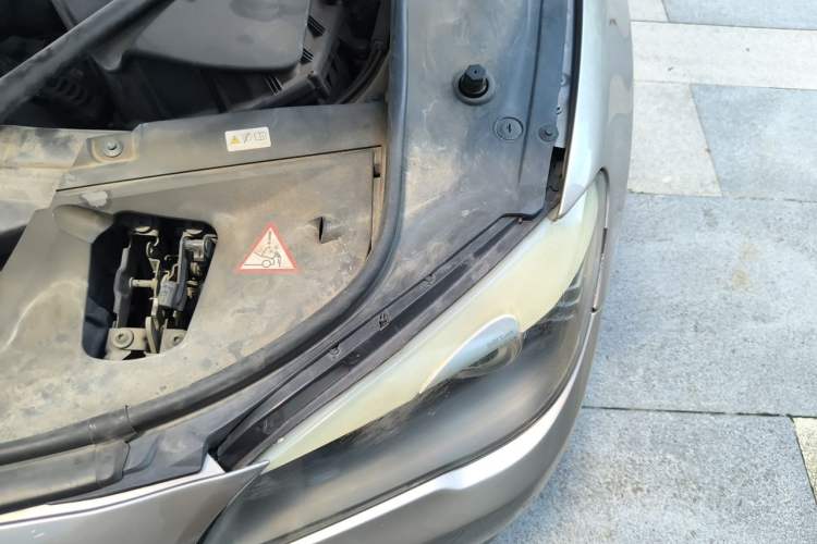 Used BMW 7 Series 2009 730Li Leading Model Engine Bay Left