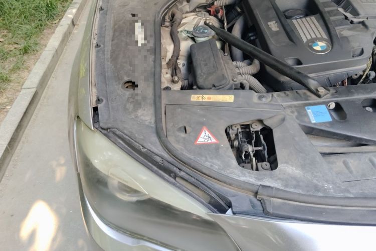 Used BMW 7 Series 2009 740Li Leading Model Engine Bay Right