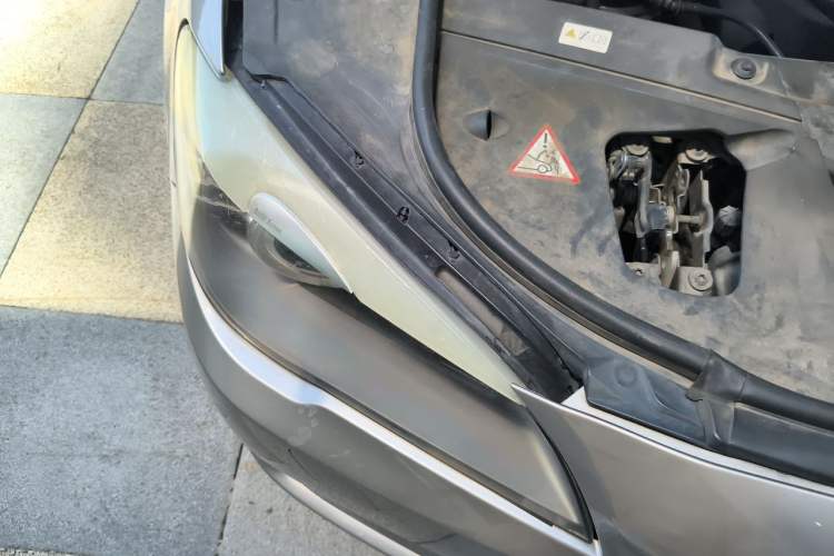 Used BMW 7 Series 2009 730Li Leading Model Engine Bay Right