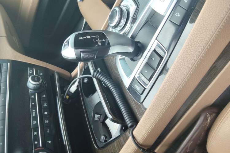 Used BMW 7 Series 2009 730Li Leading Model Gear Lever