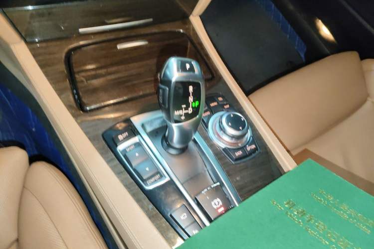 Used BMW 7 Series 2009 740Li Leading Model Gear Lever