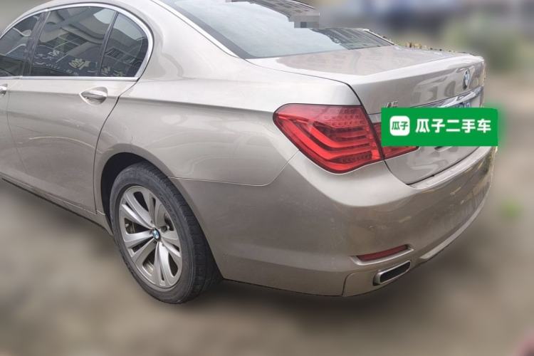 Used BMW 7 Series 2009 730Li Leading Model Rear Left 45 Deg
