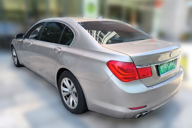 Used BMW 7 Series 2009 730Li Leading Model Rear Left 45 Deg