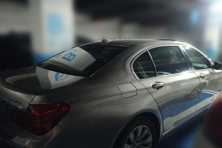 Used BMW 7 Series 2009 740Li Leading Model Rear Right 45 Deg