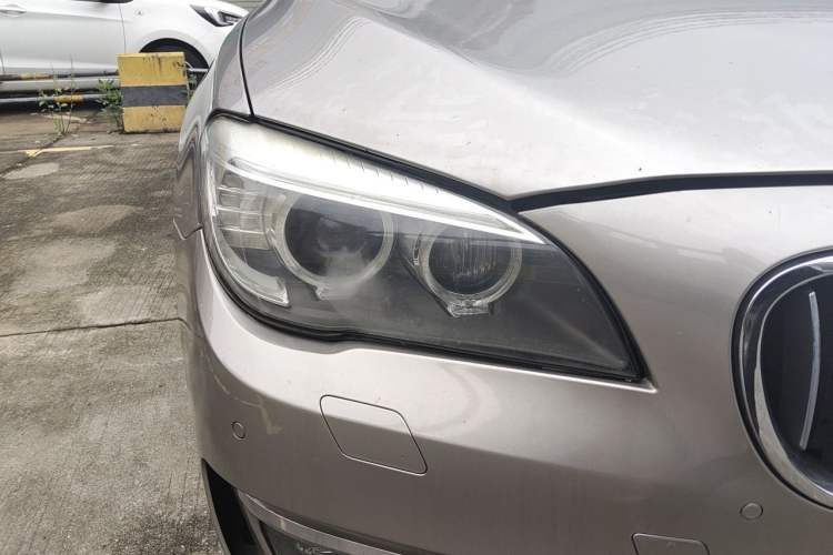 Used BMW 7 Series 2009 730Li Leading Model Right Front Headlight