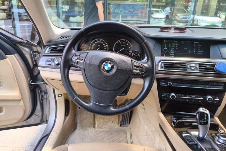 Used BMW 7 Series 2009 730Li Leading Model Steering Wheel