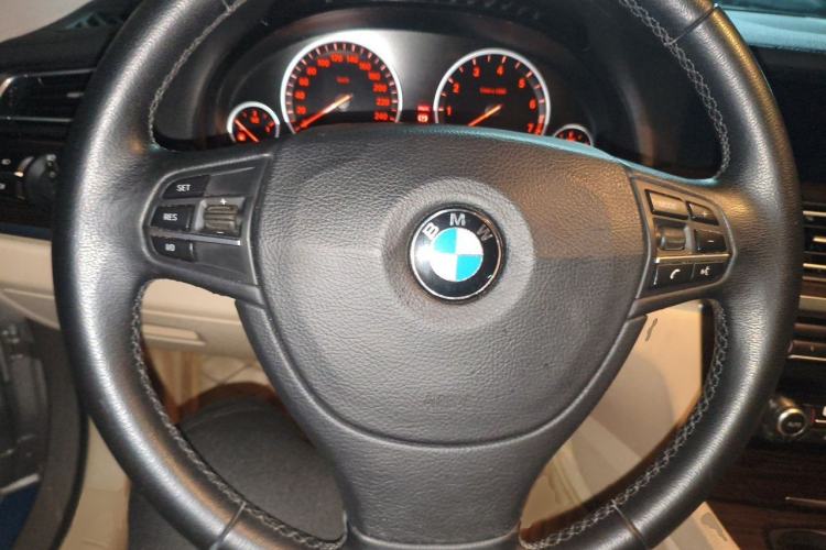 Used BMW 7 Series 2009 740Li Leading Model Steering Wheel