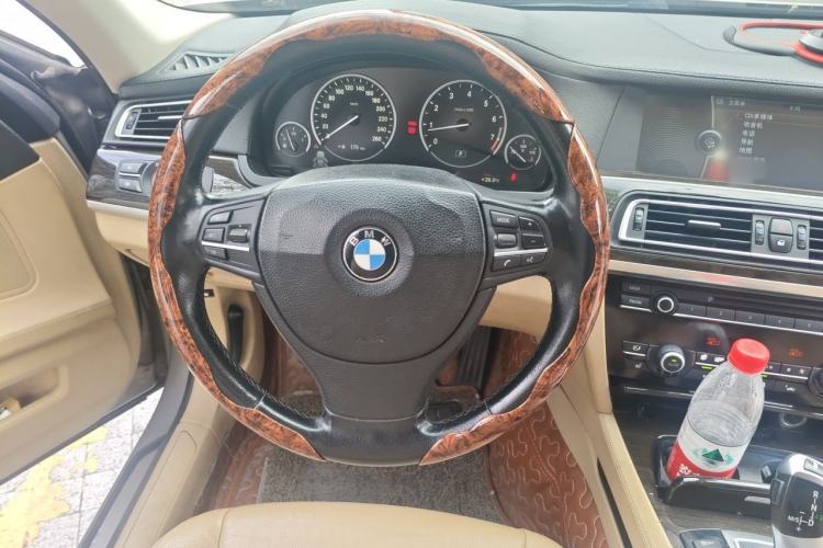 Used BMW 7 Series 2009 730Li Leading Model Steering Wheel