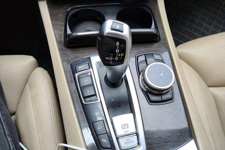 Used BMW 7 Series 2009 730Li Leading Model Gear Lever