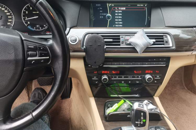 Used BMW 7 Series 2009 740Li Leading Model Audio And AC Panel