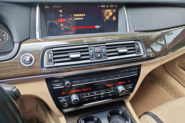 Used BMW 7 Series 2009 740Li Leading Model Audio And AC Panel