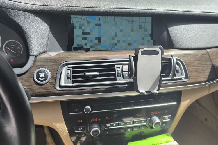 Used BMW 7 Series 2009 740Li Luxury Model Audio And AC Panel