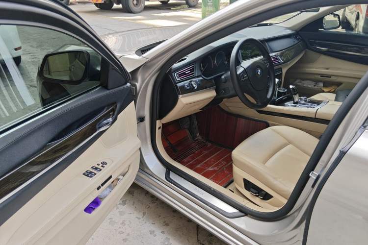 Used BMW 7 Series 2009 740Li Leading Model Driver Seat