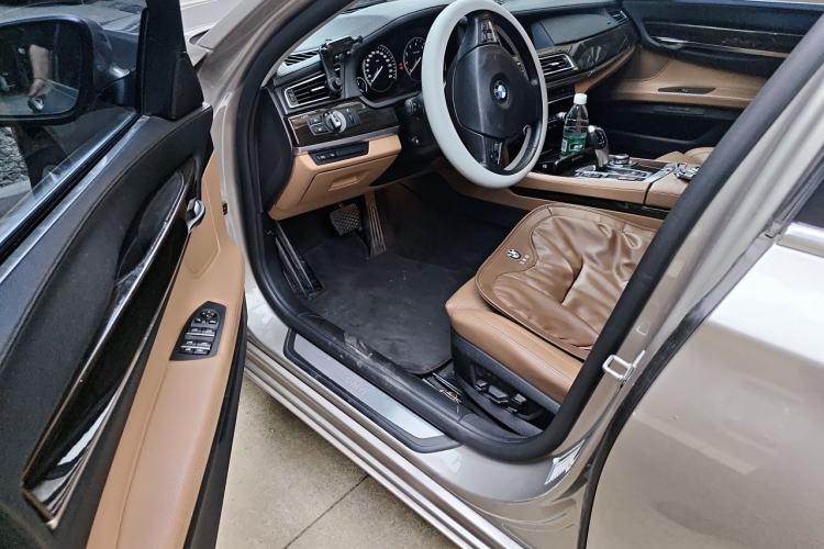 Used BMW 7 Series 2009 740Li Luxury Model Driver Seat