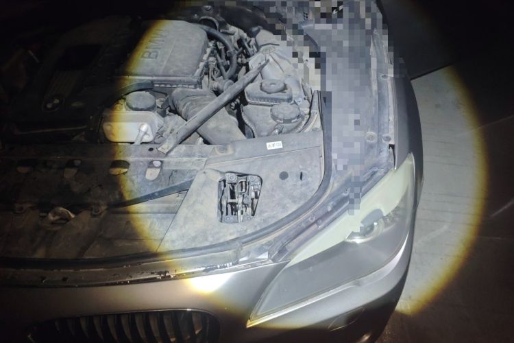 Used BMW 7 Series 2009 740Li Leading Model Engine Bay Left