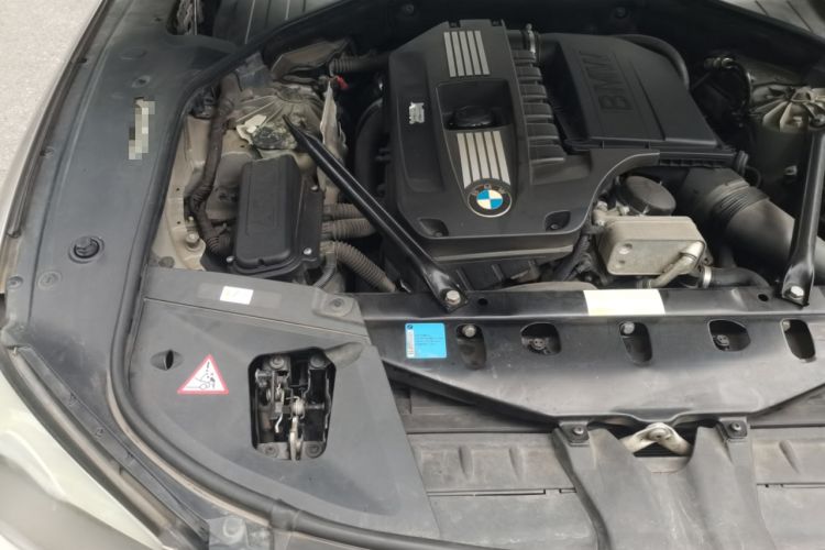 Used BMW 7 Series 2009 740Li Leading Model Engine Bay Right
