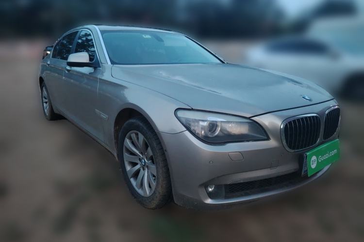 Used BMW 7 Series 2009 740Li Luxury Model Front Right 45 Deg