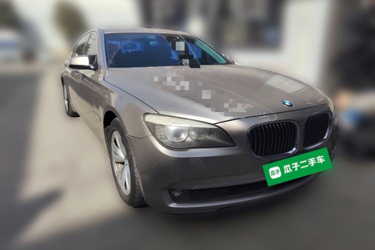 Used BMW 7 Series 2009 730Li Luxury Model Front Right 45 Deg