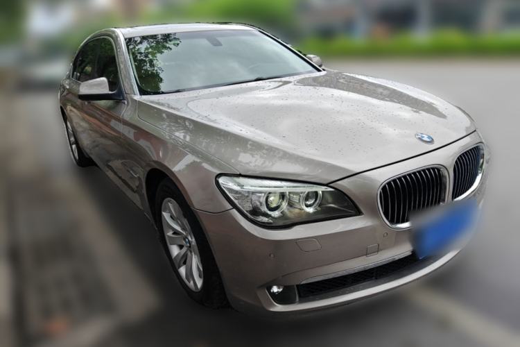 Used BMW 7 Series 2009 740Li Leading Model Front Right 45 Deg