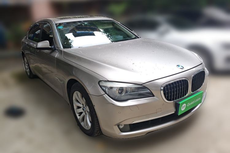 Used BMW 7 Series 2009 740Li Luxury Edition Front Right 45 Deg