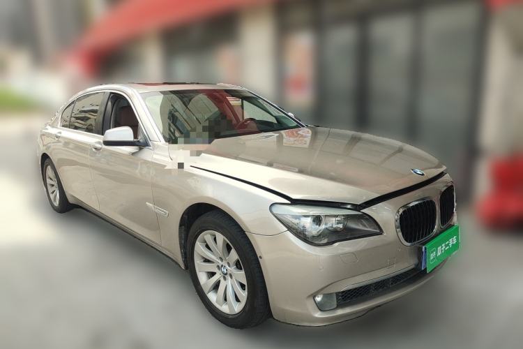 Used BMW 7 Series 2009 740Li Leading Model Front Right 45 Deg
