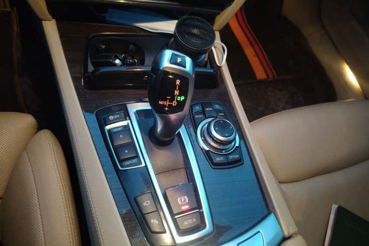Used BMW 7 Series 2009 740Li Luxury Model Gear Lever