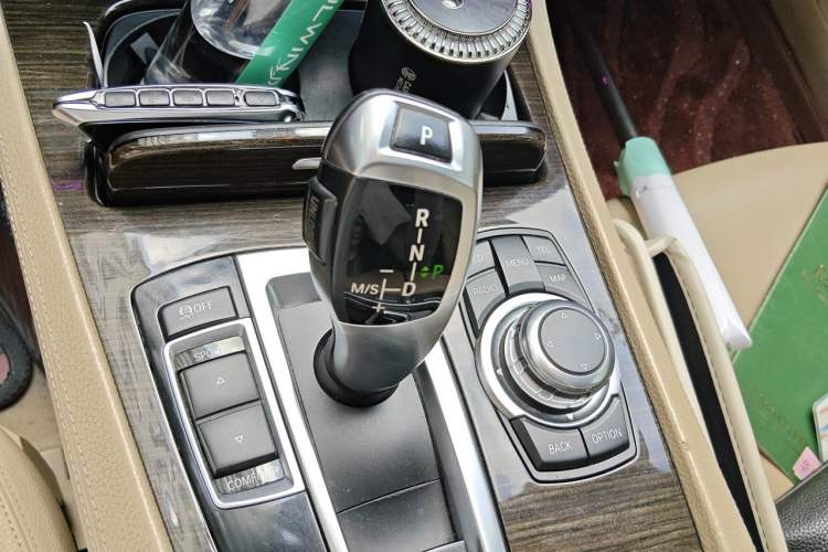 Used BMW 7 Series 2009 740Li Leading Model Gear Lever