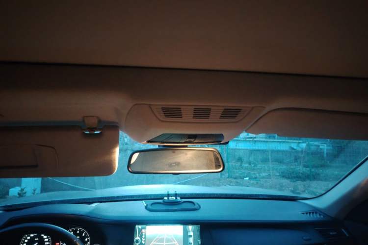 Used BMW 7 Series 2009 740Li Luxury Model Headliner