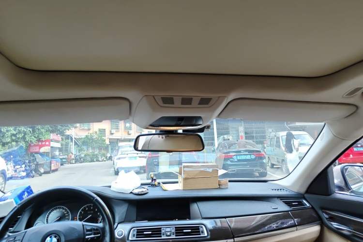 Used BMW 7 Series 2009 730Li Luxury Model Headliner