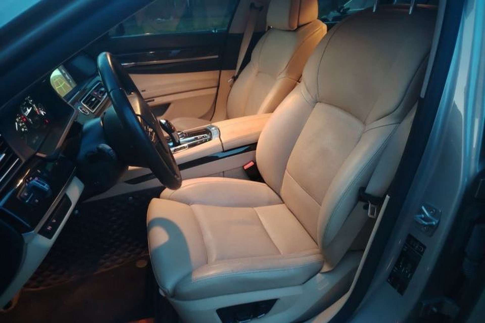 Used BMW 7 Series 2009 740Li Luxury Model Left Front Seat