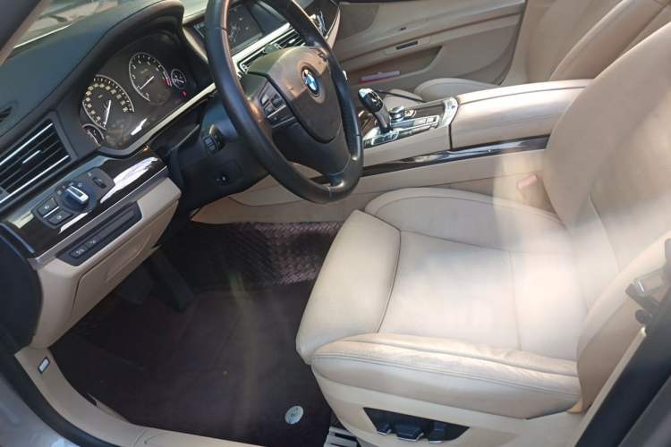 Used BMW 7 Series 2009 740Li Luxury Model Left Front Seat
