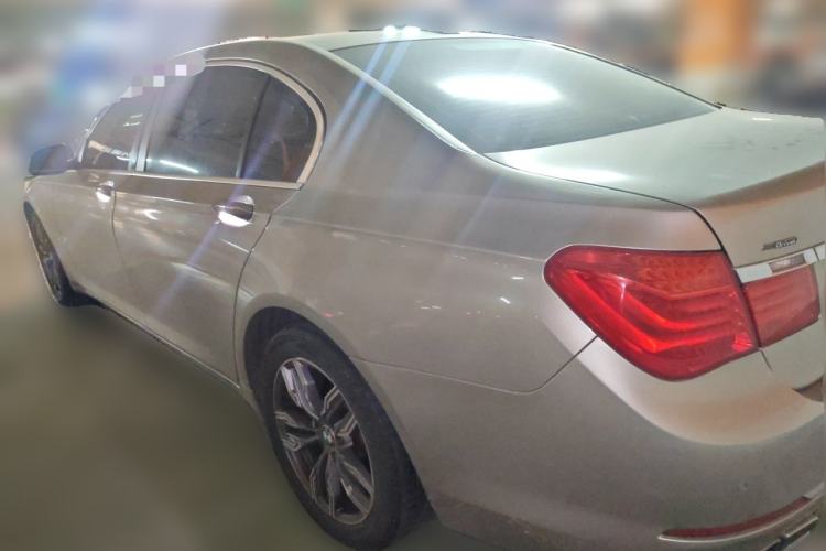 Used BMW 7 Series 2009 740Li Leading Model Rear Left 45 Deg