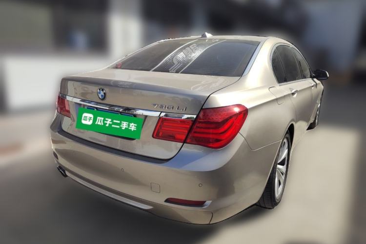 Used BMW 7 Series 2009 730Li Luxury Model Rear Right 45 Deg