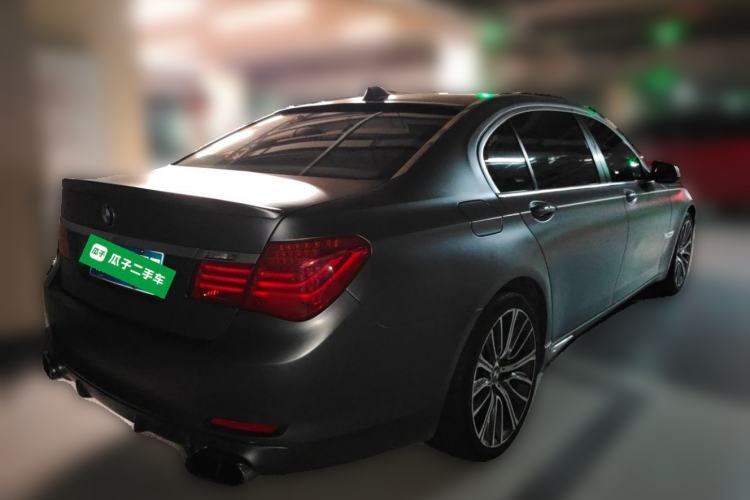 Used BMW 7 Series 2009 740Li Luxury Model Rear Right 45 Deg