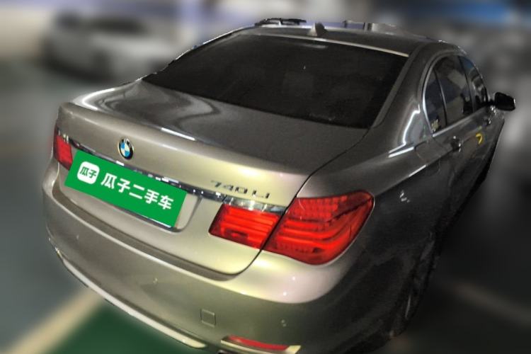 Used BMW 7 Series 2009 740Li Luxury Model Rear Right 45 Deg