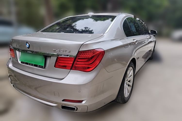 Used BMW 7 Series 2009 740Li Luxury Model Rear Right 45 Deg