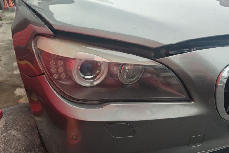 Used BMW 7 Series 2009 740Li Luxury Model Right Front Headlight