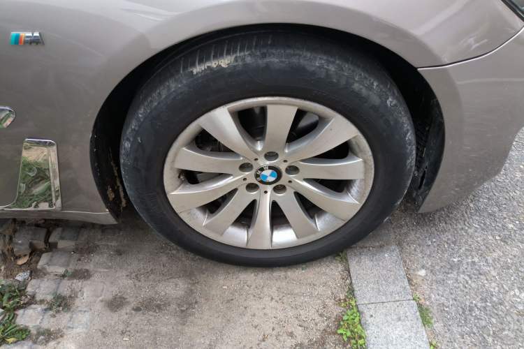 Used BMW 7 Series 2009 740Li Leading Model Right Front Wheel Hub