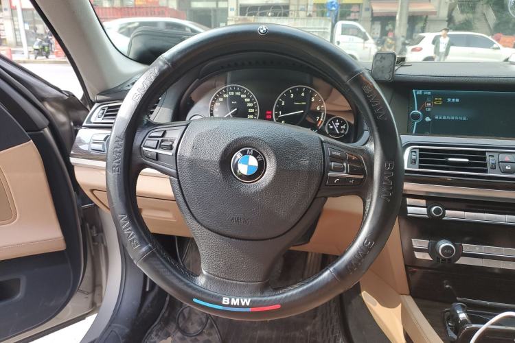 Used BMW 7 Series 2009 730Li Leading Model Steering Wheel