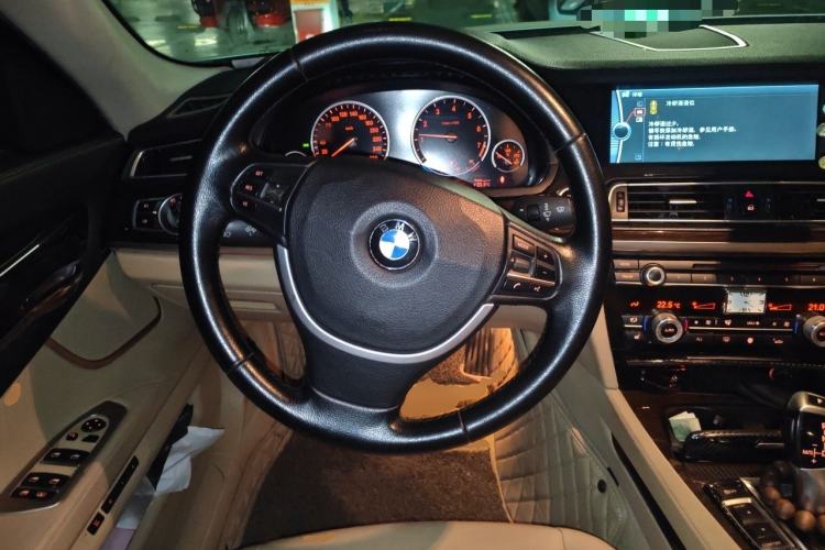 Used BMW 7 Series 2009 740Li Leading Model Steering Wheel